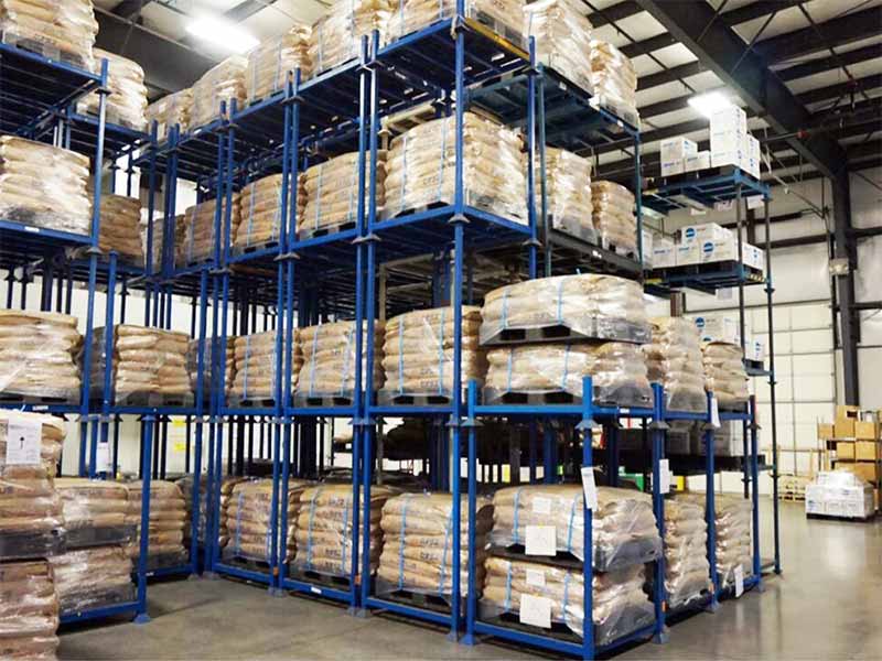 Correctly shrink-wrapped pallet A perfectly stacked and wrapped pallet